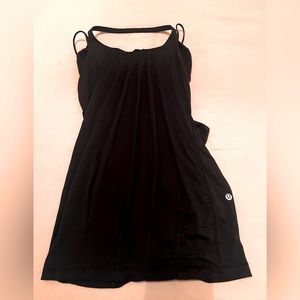 Lululemon tank with built in bra